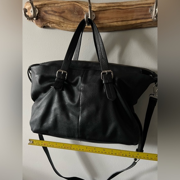 Zara Purse - Picture 3 of 4